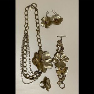 Jessica Simpson Statement Gold Floral Jewelry Set